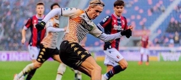 足球鞋钉类型全解析