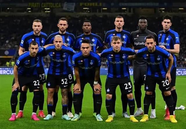 克拉克森替补得分达到8283分，超越吉诺比利升至历史第九