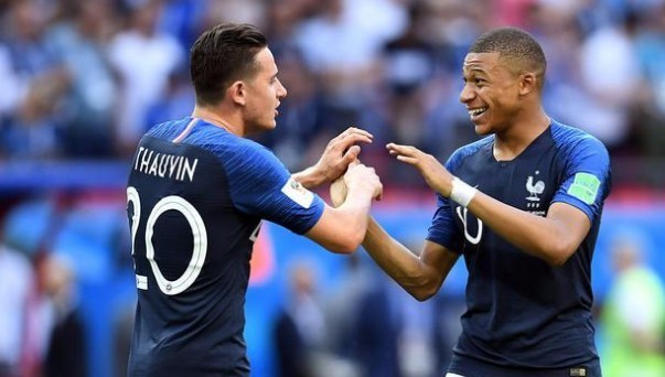 官方：邵佳一出任中国国家男子足球队新任主教练（中国男足官宣：邵佳一出任新主教练）