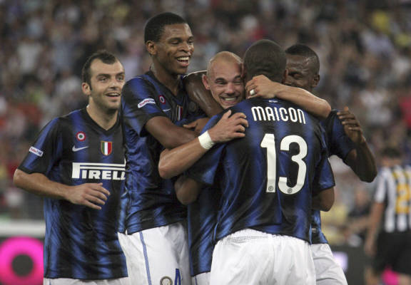 纽维尔老男孩新主席：让梅西穿上我们球衣是梦想，正竭尽所能（纽维尔老男孩新任主席：盼梅西披上球队战袍是梦想，正全力以赴）