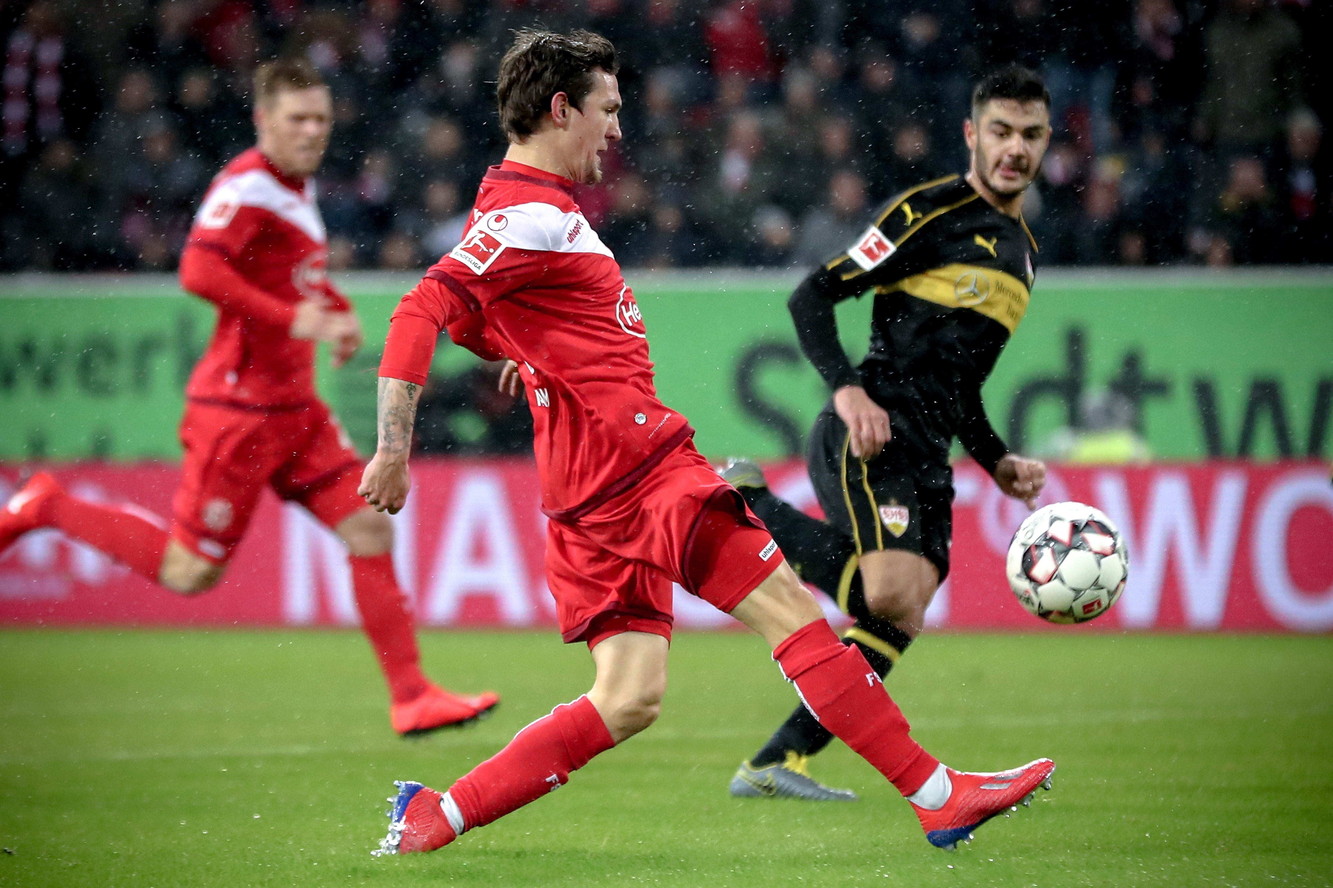 意足协主席：加图索和球员们并非很差劲，意大利能晋级世界杯（意大利足协主席：加图索与球员并非短板，意大利仍可晋级世界杯）