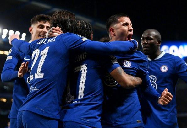 环足奖年最佳男足俱乐部候选：巴黎、切尔西、巴萨、拜仁在列